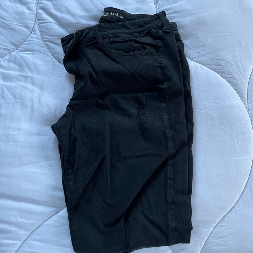 American Eagle Distressed Jegging